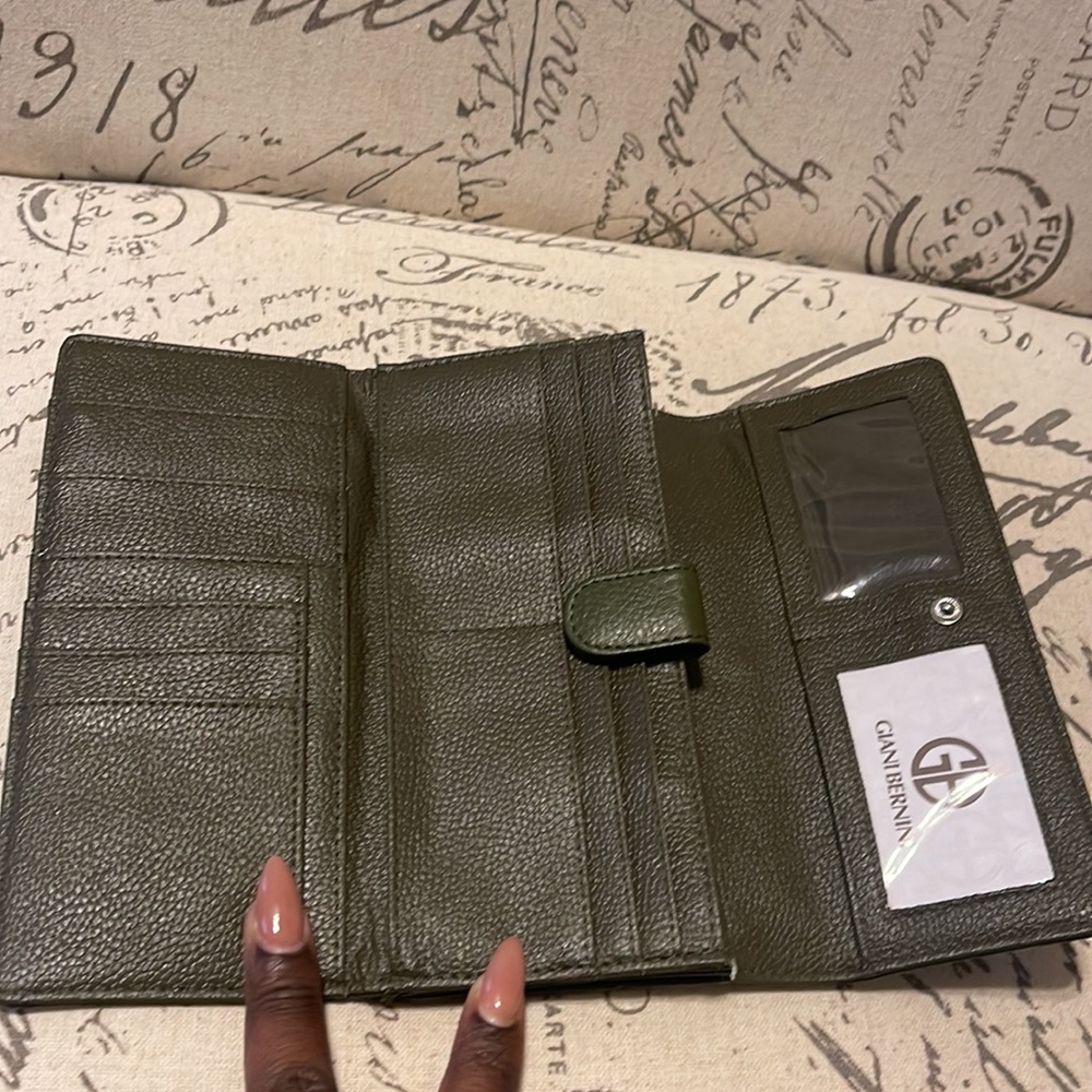 Giani Bernini | Soft Leather Wallet - Picture 3 of 7